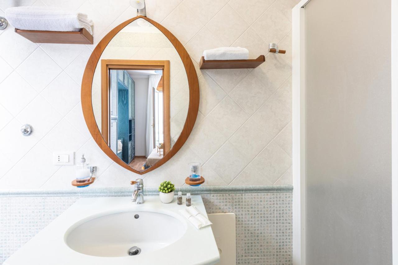 Sorrentovibes - Spacious 3 Bedrooms Apartment In Sorrento Oldtown Eksteriør billede