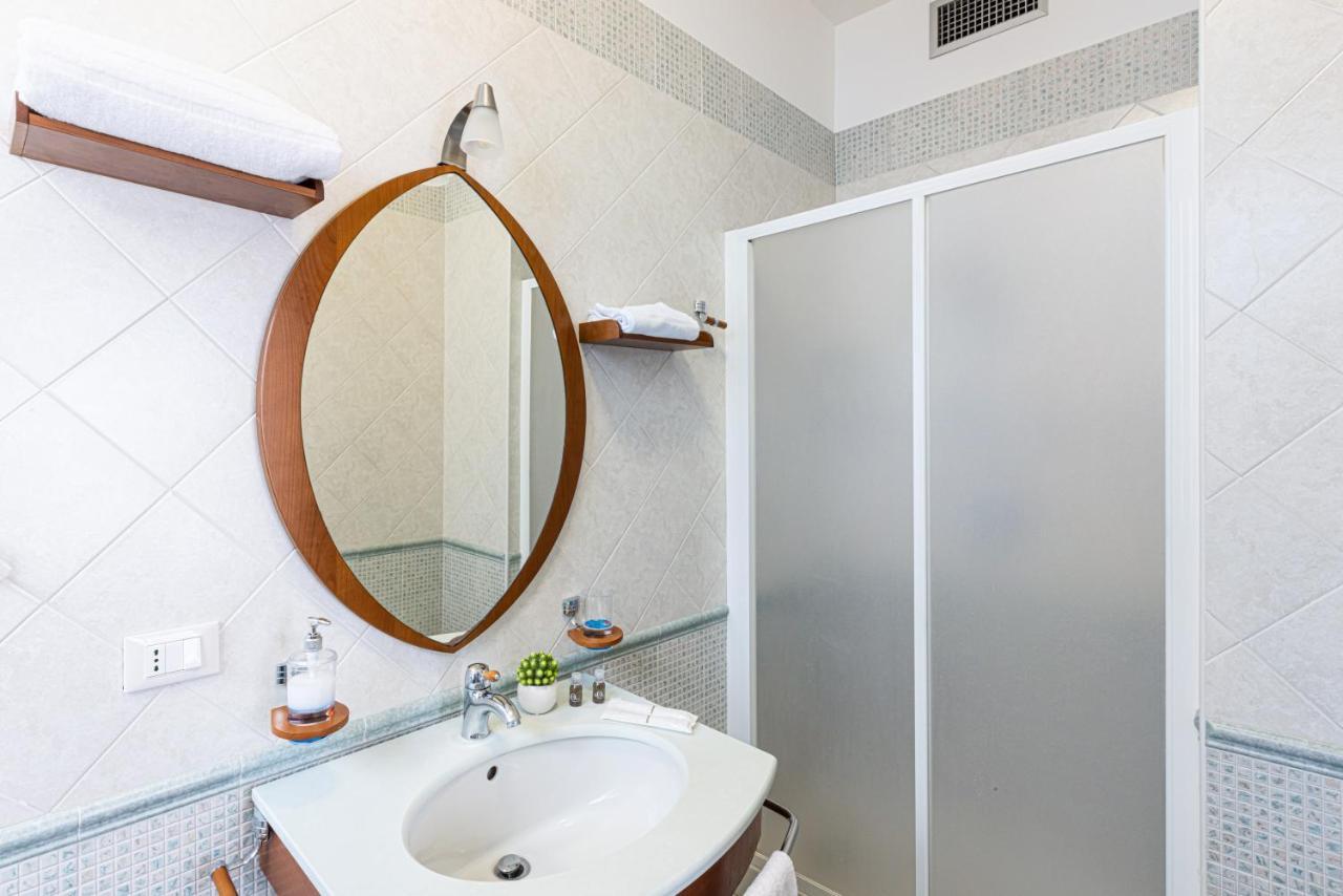 Sorrentovibes - Spacious 3 Bedrooms Apartment In Sorrento Oldtown Eksteriør billede